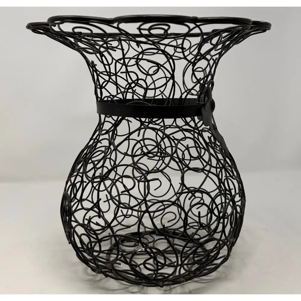Black Wire Decorative‎ Basket with a Bow